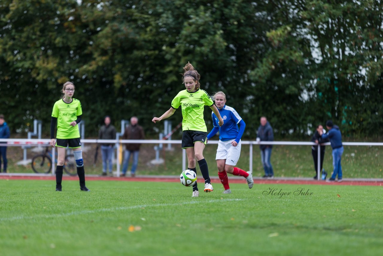 Bild 229 - B-Juniorinnen TSV Schoenberg - Holstein Kiel : Ergebnis: 0:23